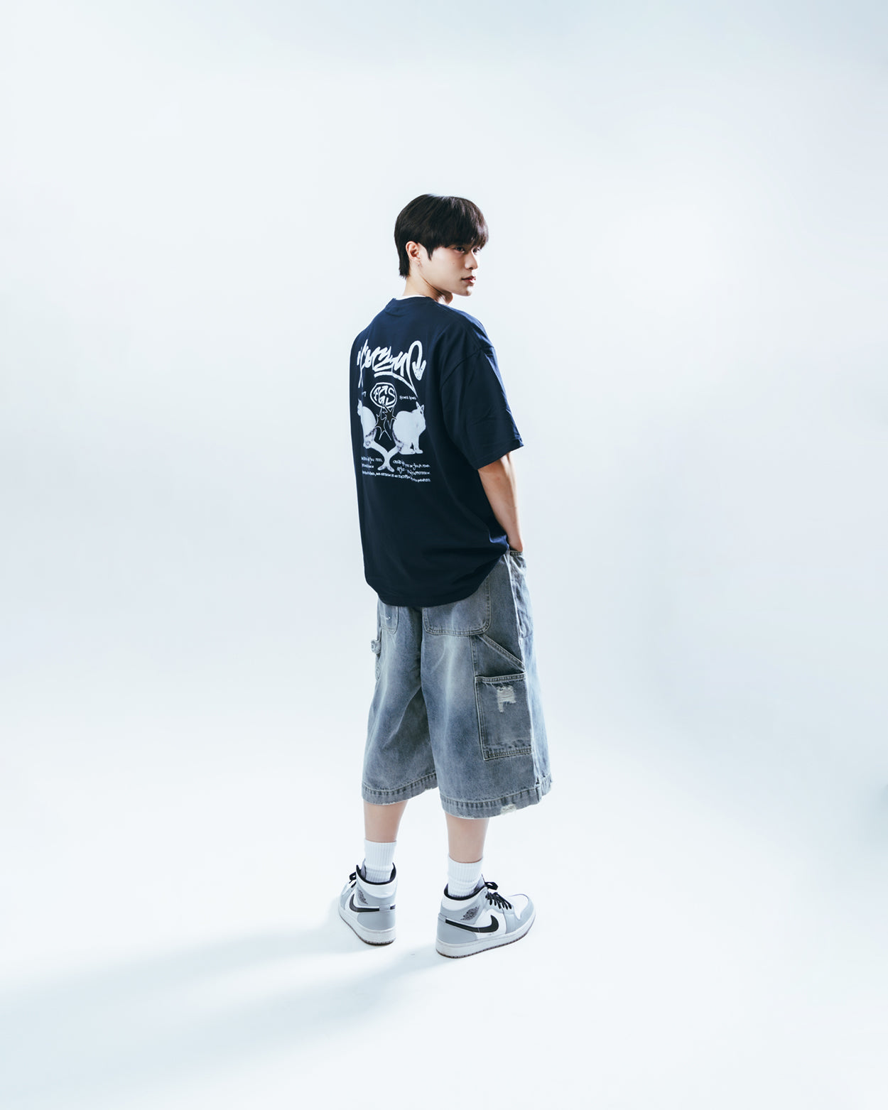 Boat Cat Oversized Graphic Tee - NAVY