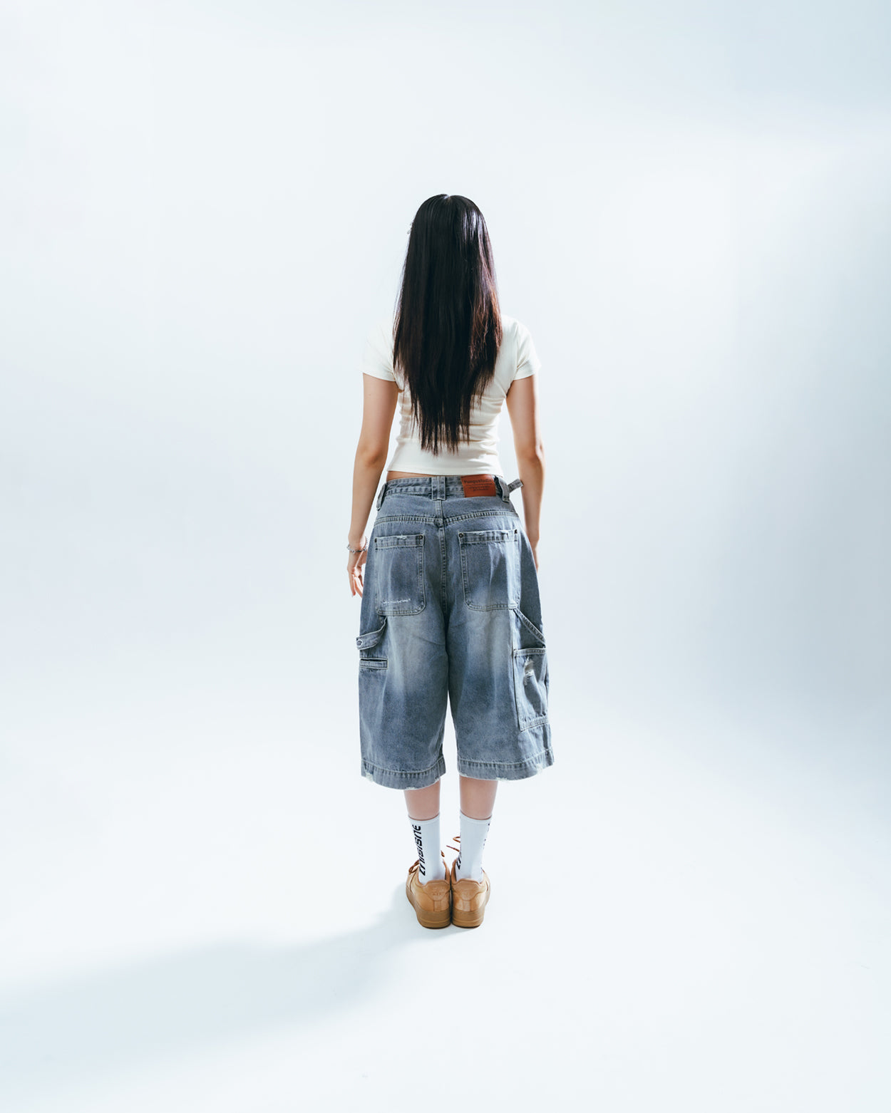 Baggy Adjustable Denim Jort - Dark Wash