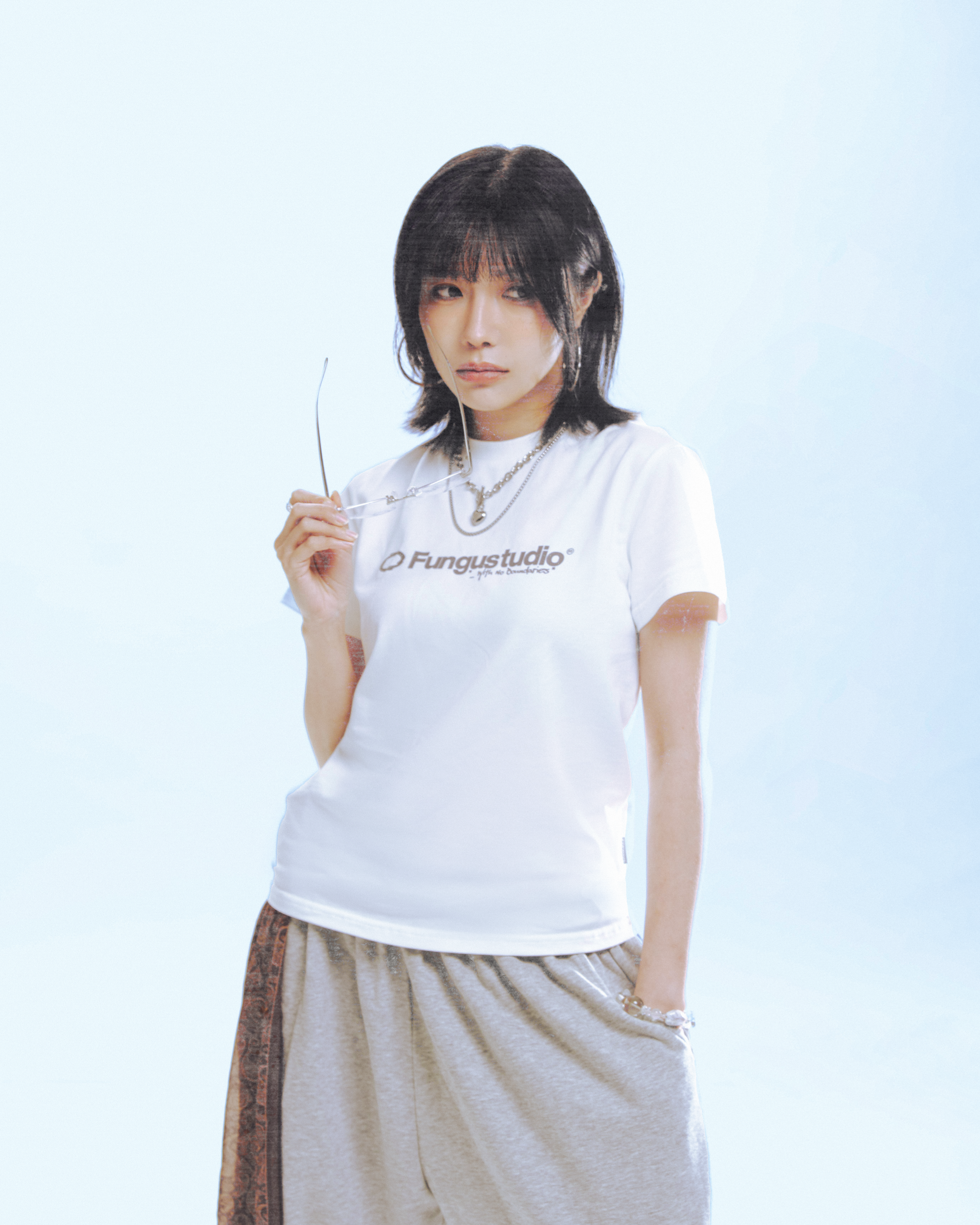"Fungustudio" Baby Tee 2.0 (B02) - White