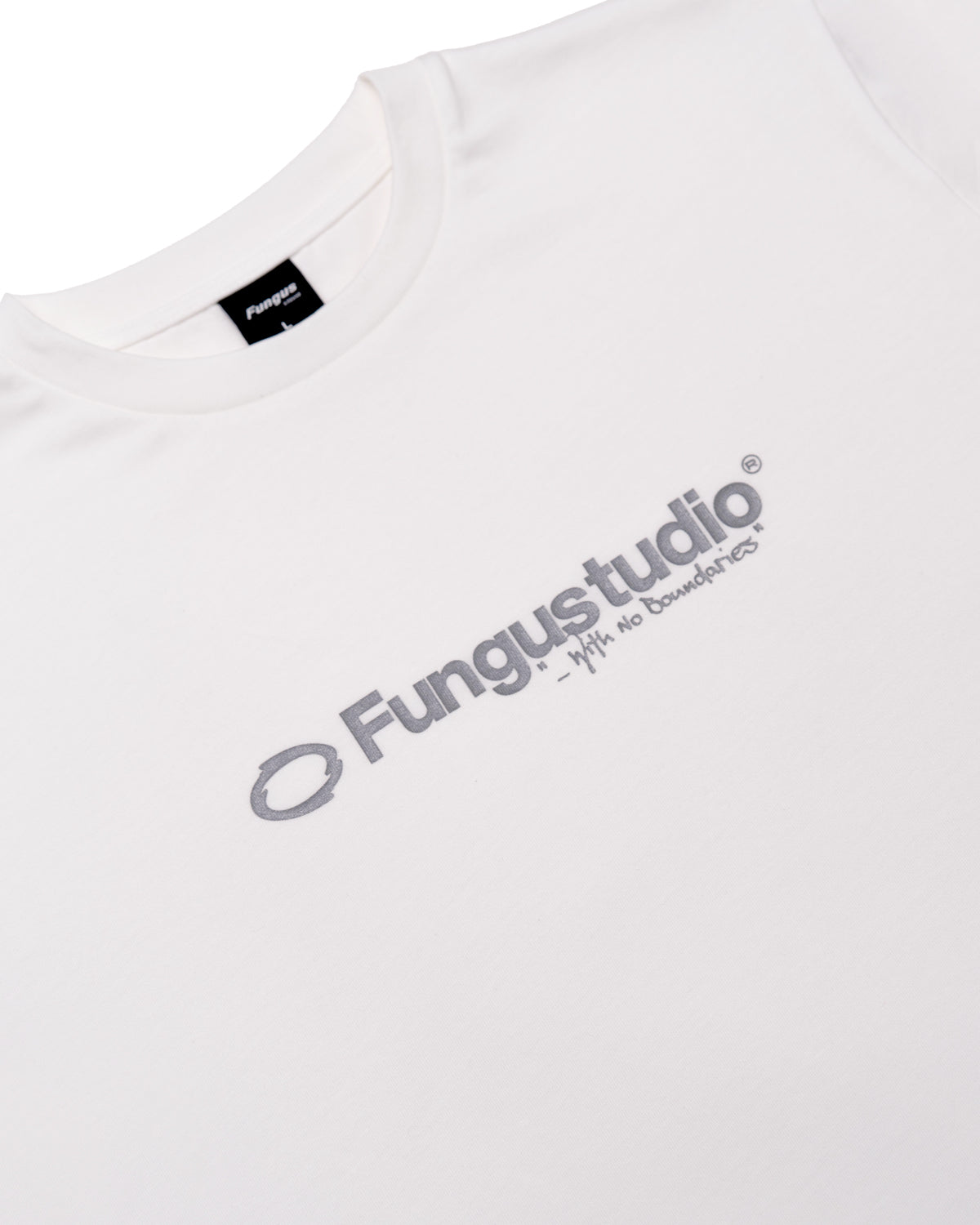 "Fungustudio" Baby Tee 2.0 (B02) - White